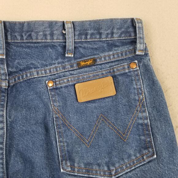 Wrangler Jeans Mens 40x34 Blue Cowboy Cut Original Fit Straight Leg Denim 13MWZ - Picture 8 of 13